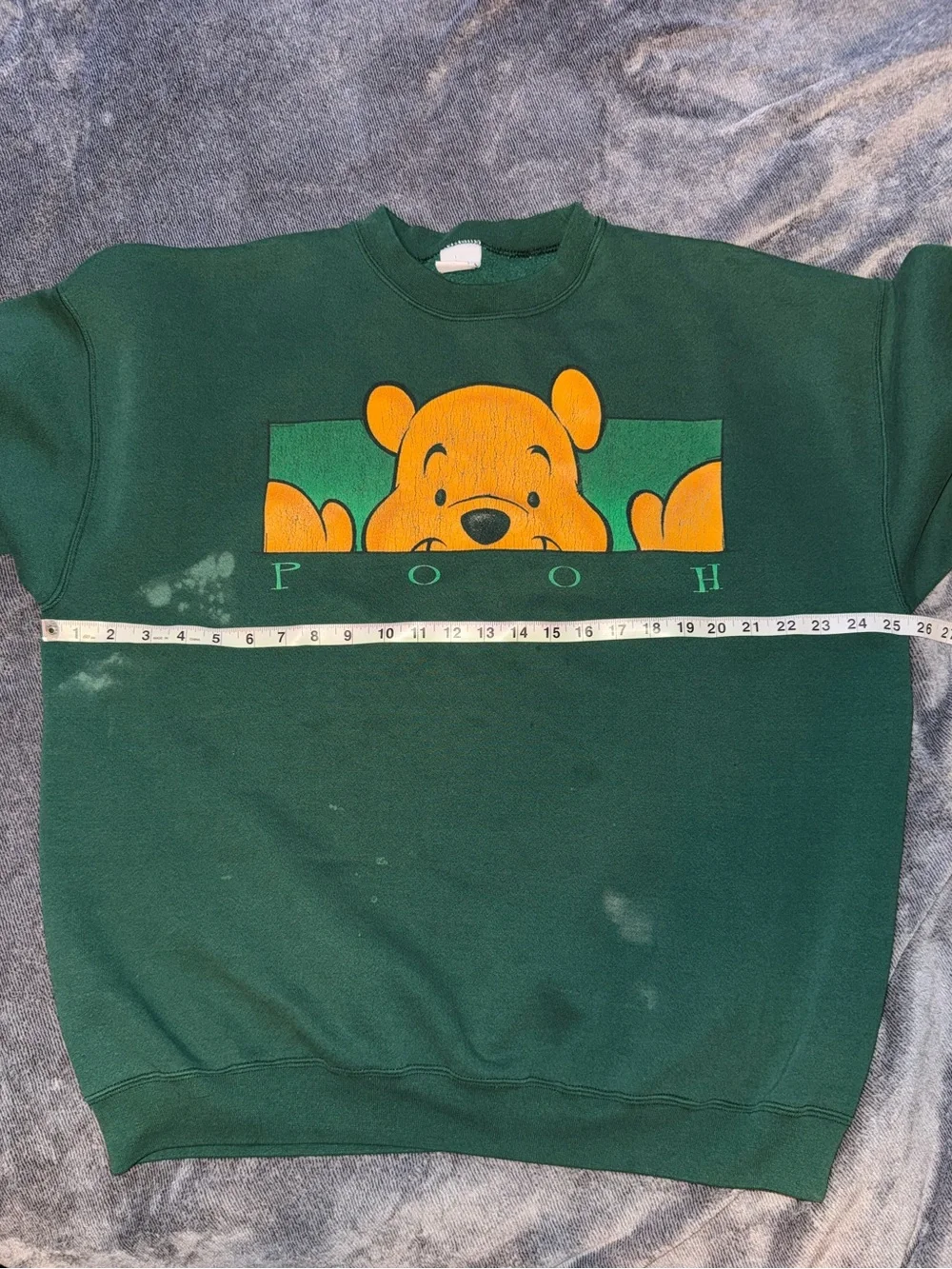 90s Disney Crewneck Sweatshirt with Yellow Winnie the Pooh Vintage